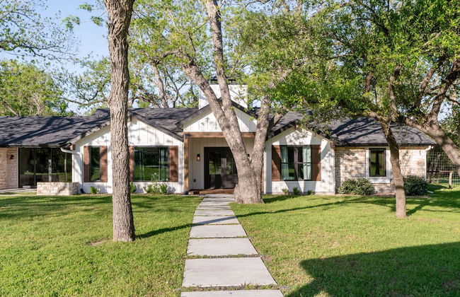 Upstay - Farmhouse on 10 Acres w Pool-tennis-games - Foto 38