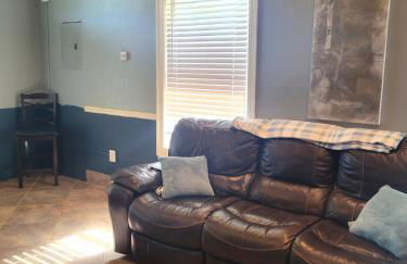 Pet-Friendly Cozy Studio Suite with Pond View & Spa Amenities - Foto 14