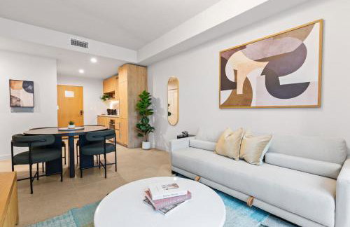 Sleek Downtown Apartment Rooftop Pool - Foto 5