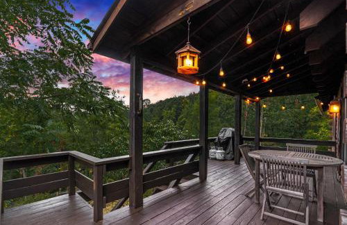 Dog Friendly with Fire Pit and Yard by the River - Photo 57