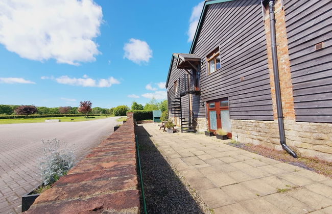 The Victorian Barn self catering holidays with pool & hot tubs - Photo 28