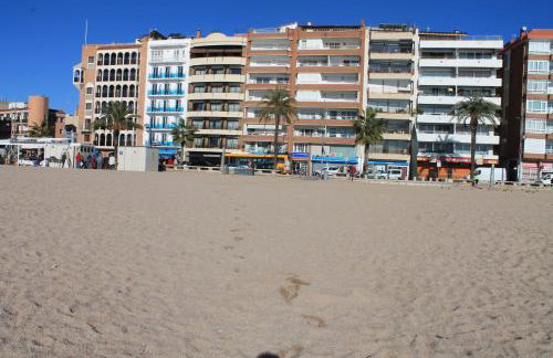 Piso Jover alojamiento en primera línea del Mar !! - Foto 9