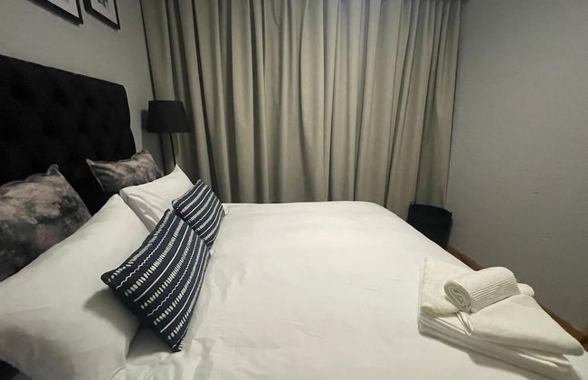 3 Bedroom Apartment in the Heart of Sandton - Photo 10