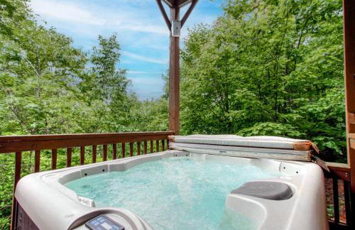 Red Roof Retreat - Photo 32