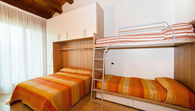 Apartment in Caorle With Heating - Foto 5, Habitación