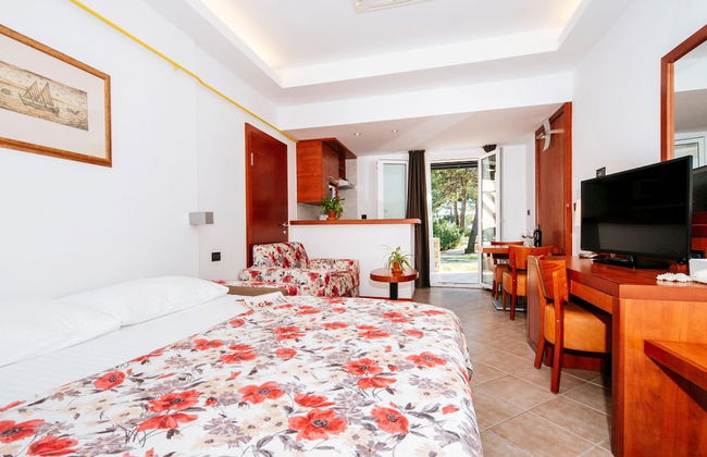 Apartments in Zaton Holiday Resort With Pool - Foto 2