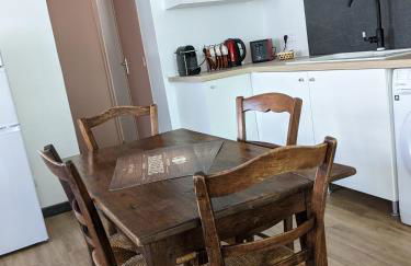 Au chalet d'Illiers Combray, grand jardin arboré - Foto 5