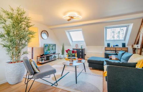 Elegant 120m2-Face cathedrale-6 pers-free Parking - Foto 10