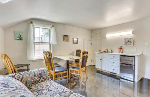 1 Mi to Dtwn Salem Apt with Garage Access! - Foto 3