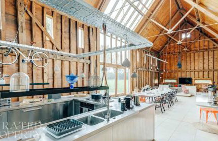 Grand Suffolk Barn Conversion - Foto 20