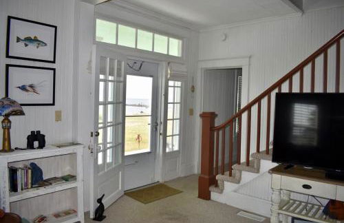 Comfortable Down East Waterfront Farmhouse - Foto 9