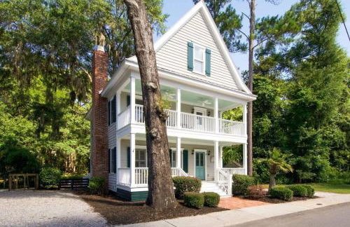 Bluffton Breeze-3BR Heart of Old Town Village Home - Photo 3