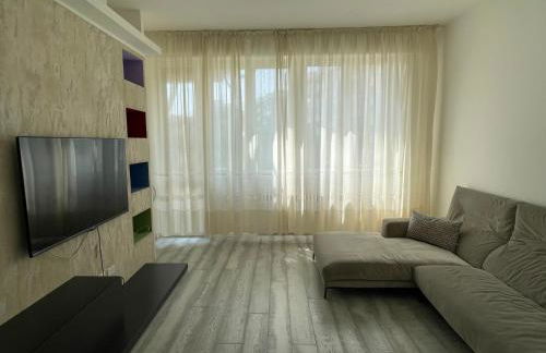 Il dettaglio rosso-Private parking - Foto 8