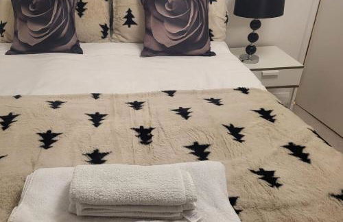 Modern North Shields Home - Perfect for Short or Long Stays - Foto 6