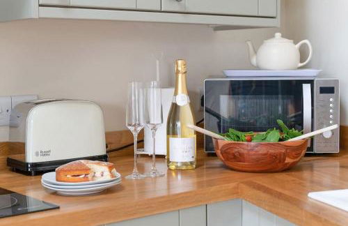 GORSE BARN - A cosy barn conversion in North Wales with a log burner - Photo 22