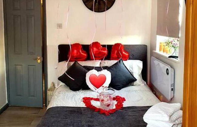 1-bed Apartment With Private hot Tub, Sauna & gym - Foto 4