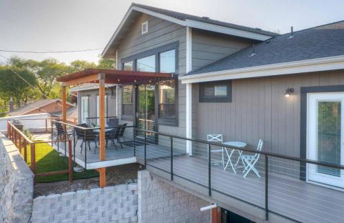 Stunning View! UNR-Groups-Deck-Reno-Minerva House - Foto 13