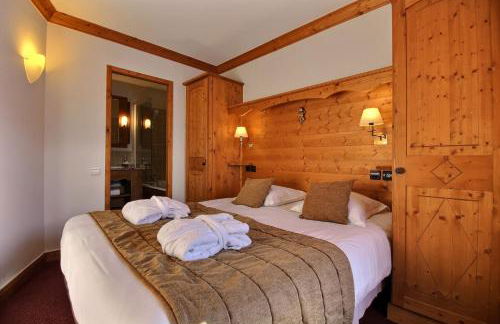 ARC 1950 - Appartement 10 personnes Duplex Cheminée - ski aux pieds - Sauna, Hammam, Jacuzzi - Photo 7