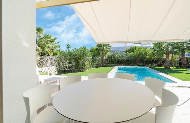 Elegant Home With Pool - Foto 32