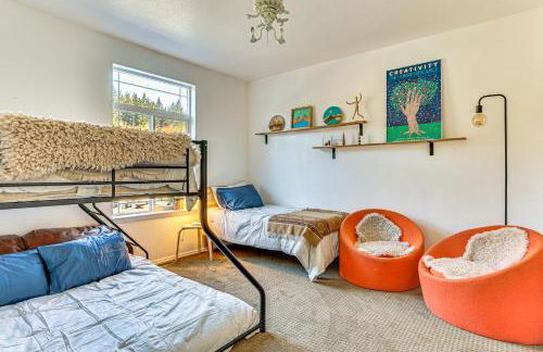 Nature Art Retreat on Breckenridge Creek with Pond! - Foto 28