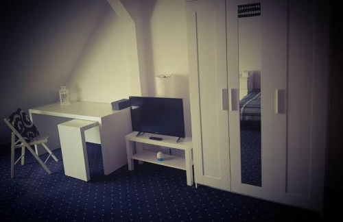 6 bedroom Private APARTMENT & Lounge - Foto 8