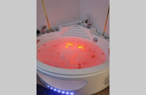 Nid d'amour baignoire/jacuzzi - Foto 6