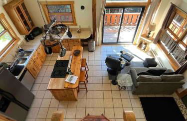Cabin-Style Ski Home in Minturn with Private Deck - Foto 4