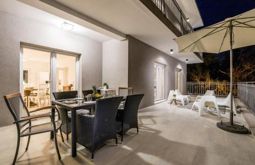 Villa Lovran, heated pool and Spa - Foto 49