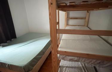 Casa Proença 3 quartos para 12 solteiros - Foto 4