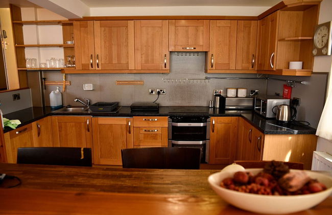 The Knighton Apartment by Paymán Club - Photo 8