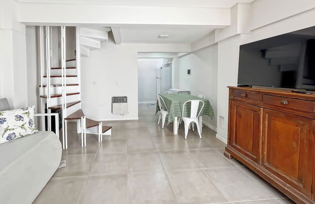 Ayres Duplex Suites Nuñez Cochera - Photo 9