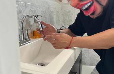 AMIRI Hollywood 5 mins from Hard Rock Stadium & The Guitar - Foto 24