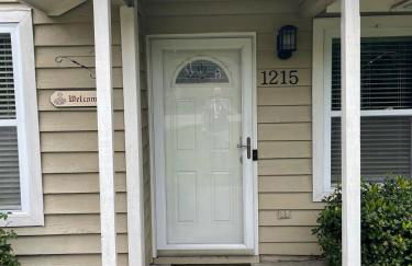 Lowcountry Oasis - 3 bed 2 bath - 5 min to beach - Photo 7