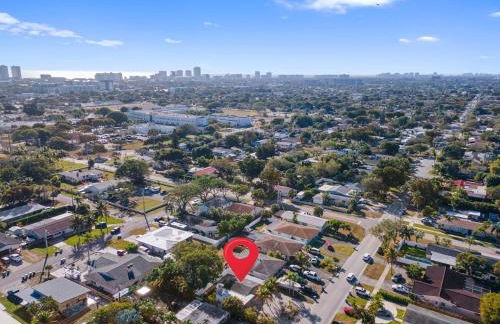 Tropical Haven Fully Remodeled Entire home Sleep 6 - Foto 38