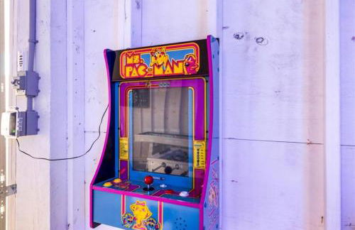 The Suite Spot | The Palm Beach - Photo 41