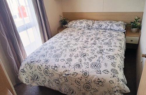 2 Bedroom Static Caravan C3 on quiet park near Talacre and Prestatyn Pet Friendly - Foto 5