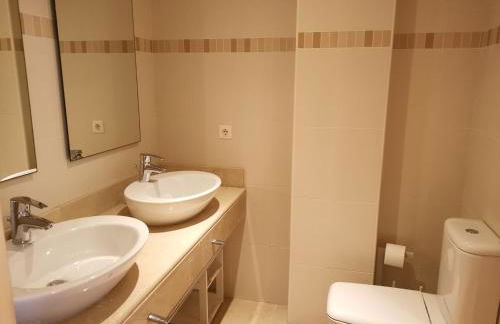 Beautiful penthouse with 3 pools, indoor heated pool, sauna, jacuzzi - Foto 23