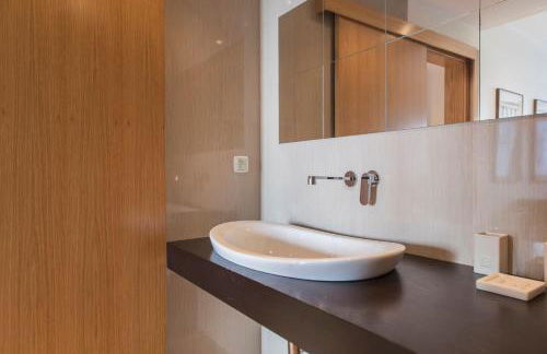 2 Bedroom Belem Wonder by LovelyStay - Photo 20