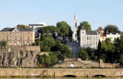 Le Nid du Héron, maison avec piscine chauffée privative au cœur de Nantes - Foto 28