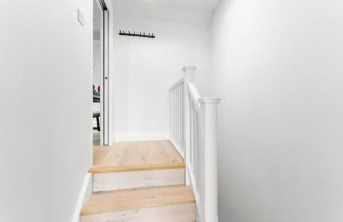 Stunning 4 Bedroom Abode in Zone 1 - Balcony - Sleeps 9 - Foto 40