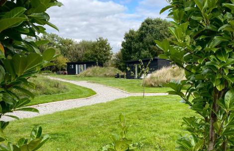 Robin's Nest (Top Cabin) - Photo 2