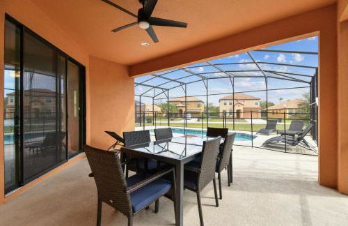 Large family friendly Vacation Home, Private Pool, Golf course location, Nr Orlando Disney Parks Florida - Photo 17