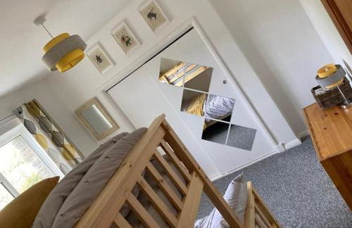 The Lower Hymnary - Photo 10