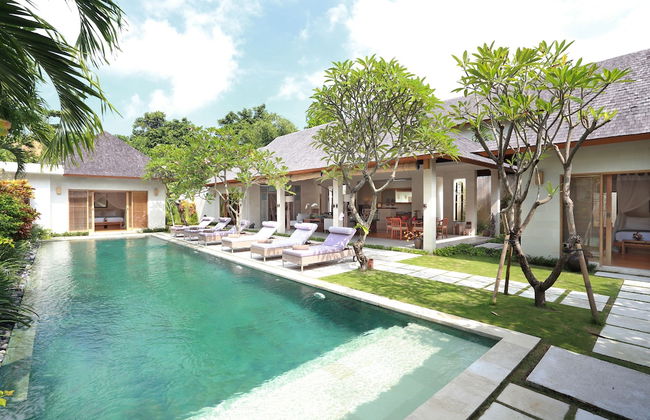 Villa Bali Asri Batubelig - Foto 9