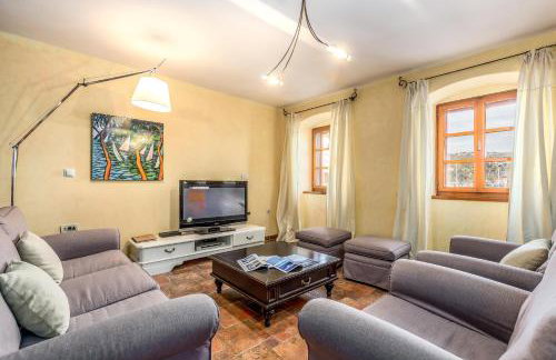 Il Palazzo - Photo 3