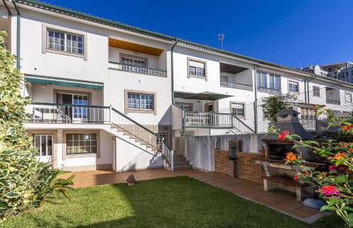 Family Beach House in Amorosa, Northern Portugal - Foto 31