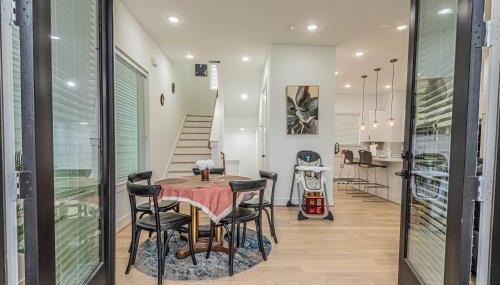 Cozy Duplex Mins to DT/ MCTR, free wi-fi/ Parking - Foto 2