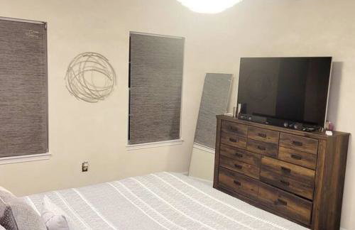 Modern & Luxurious 3 Bdrm 2.5 Bath Townhome - Foto 45