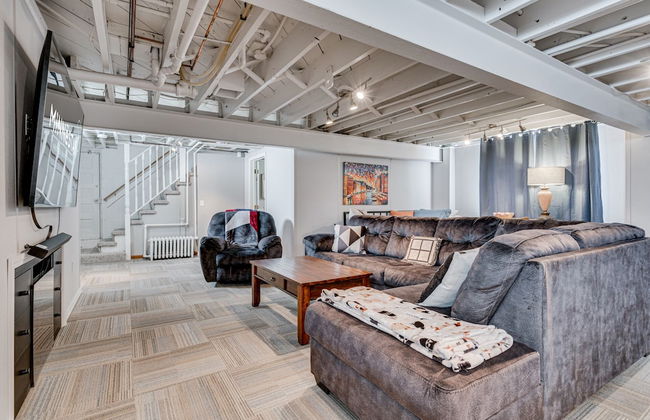 Edina Escape - Photo 27