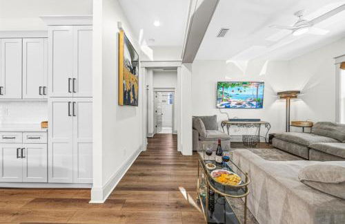 Design-Forward New Build 3BR2BA Seminole Heights - Foto 12